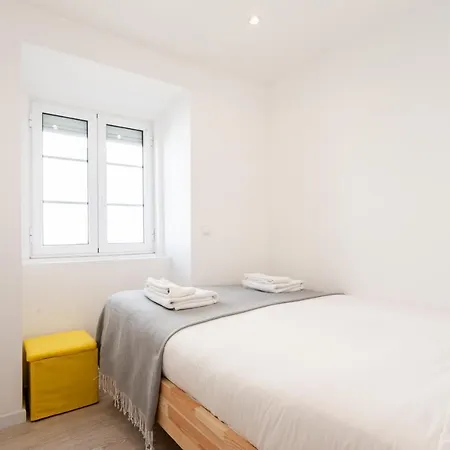 Flh Ajuda Modern * Лиссабон