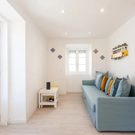 Flh Ajuda Modern Лиссабон